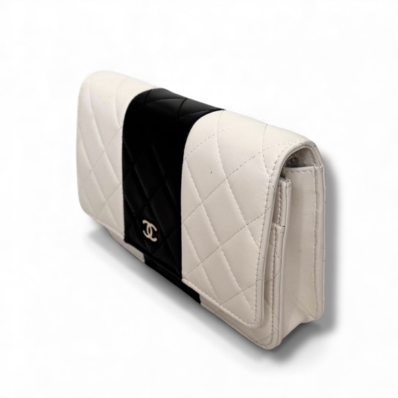 🆕CHANEL Classic Wallet on Chain Color Block Black & Ivory Gold-Tone hardware NIB - Picture 6 of 16
